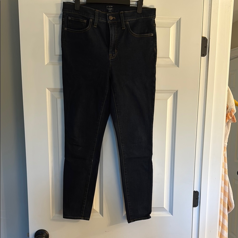 J Crew 9" Mid Rise Skinny Jeans, size 8